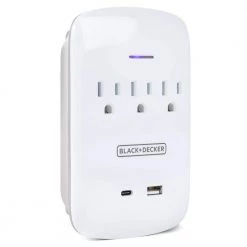BLACK+DECKER 3 Grounded Outlets Surge Protector Wall Mount with 1 USB Charging Port, 1 USB-C Port