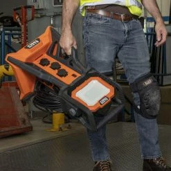 Klein Tools 6-Outlet PowerHub 1 Lighting and Power Solution Surge Protector -Surge Protectors Sales Store klein tools surge protectors 29610 1d 1000