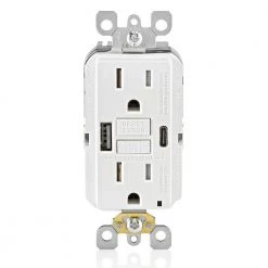 Leviton 15 Amp SmartlockPro Self-Test GFCI Combination 24-Watt (4.8 Amp) Type A/C USB In-Wall Charger Duplex Outlet, White