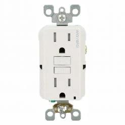 Leviton 15 Amp 125-Volt Duplex Self-Test SmartlockPro Tamper Resistant AFCI/GFCI Dual Function Outlet, White (3-Pack)