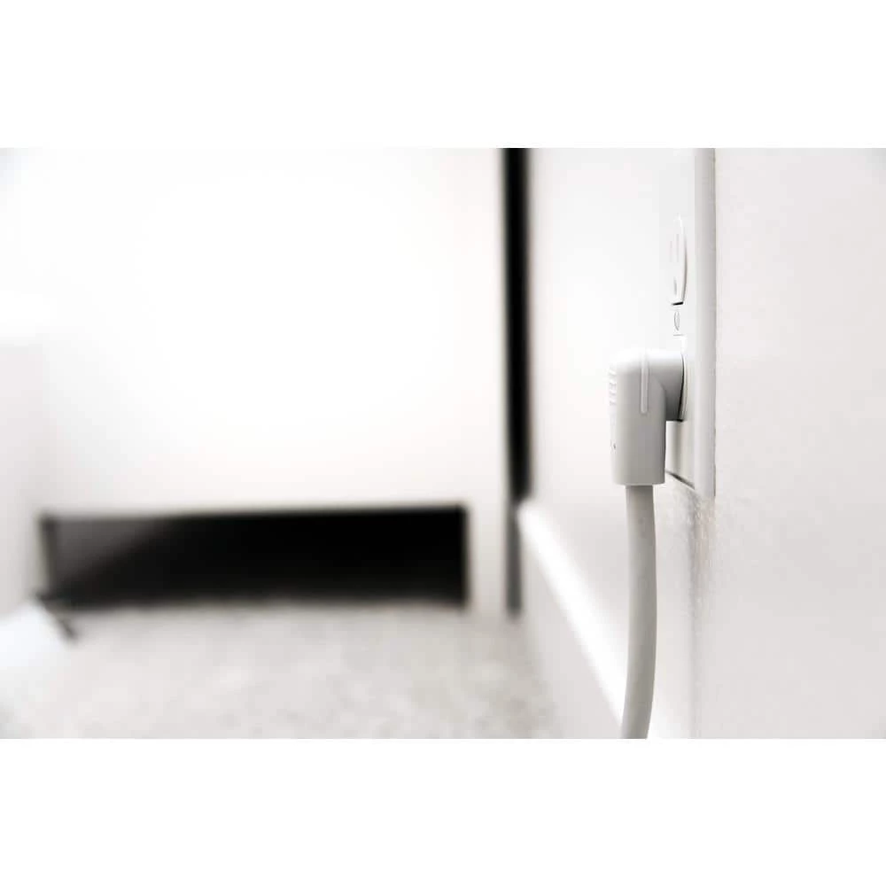 WYZE Surge Protector 4 ft. 3-Outlets, 15 Amp 3 USB Ports Overload Protection, Power Cord, UL and FCC Certified in White 6 WYZE Surge Protector 4 ft. 3-Outlets, 15 Amp 3 USB Ports Overload Protection, Power Cord, UL and FCC Certified in White - Image 6